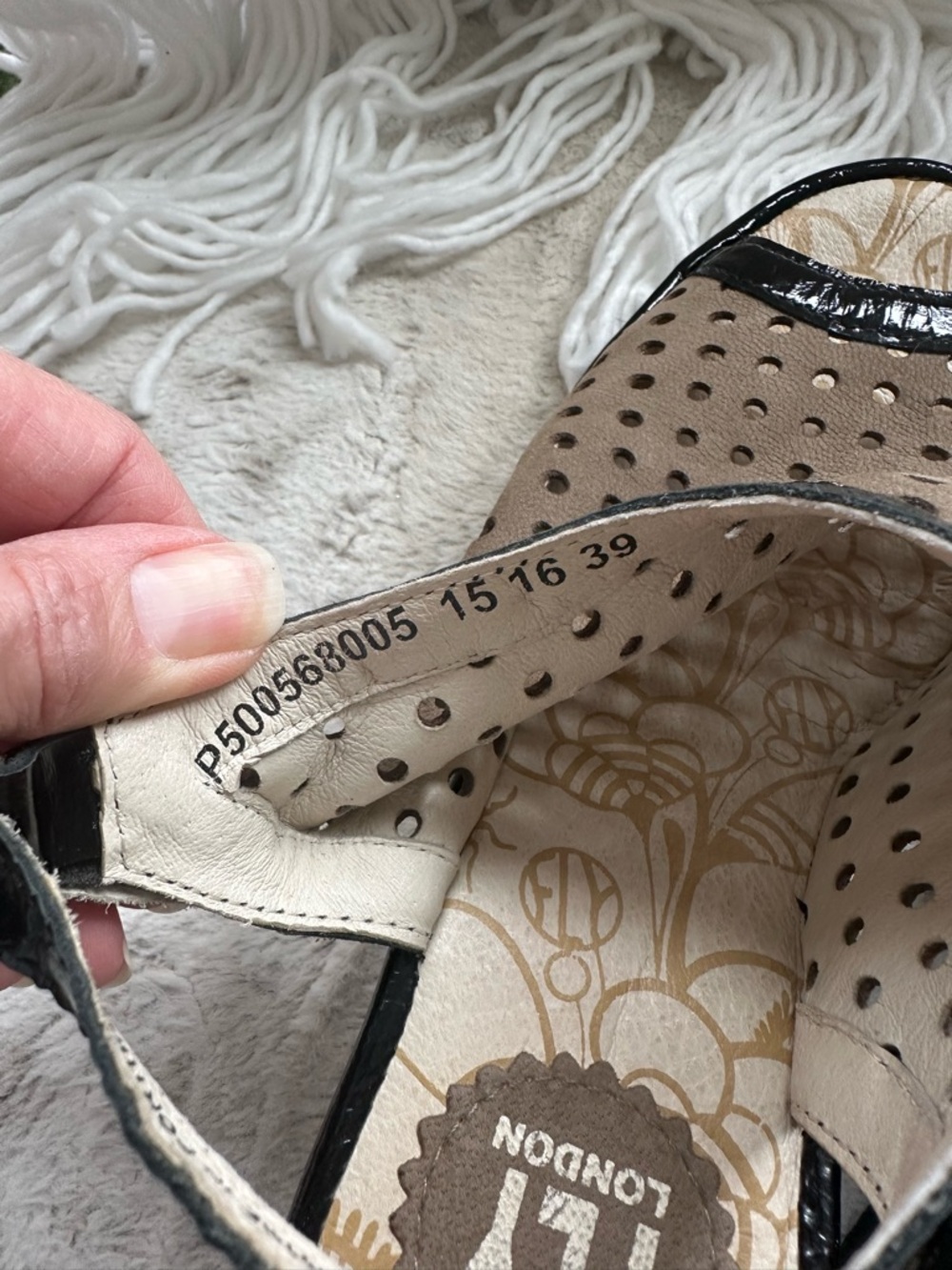 Fly London Taupe Perforated Wedge Sandal with Black Trim size 39 or 8.5 Classic - Picture 6 of 13